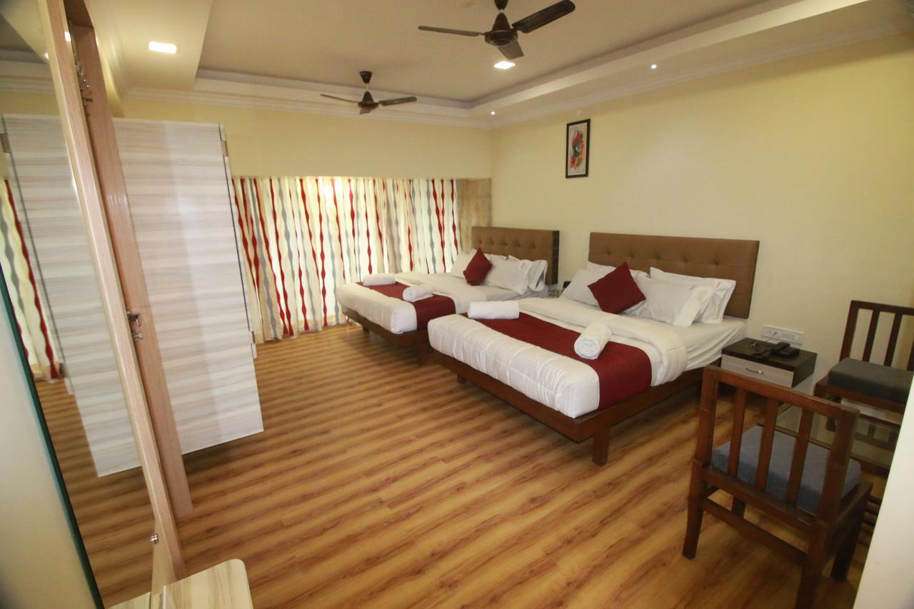 Hotel Alfa International Near Nanavati Hospital Mumbai Near Airport Mumbai Near Juhu Beach Экстерьер фото